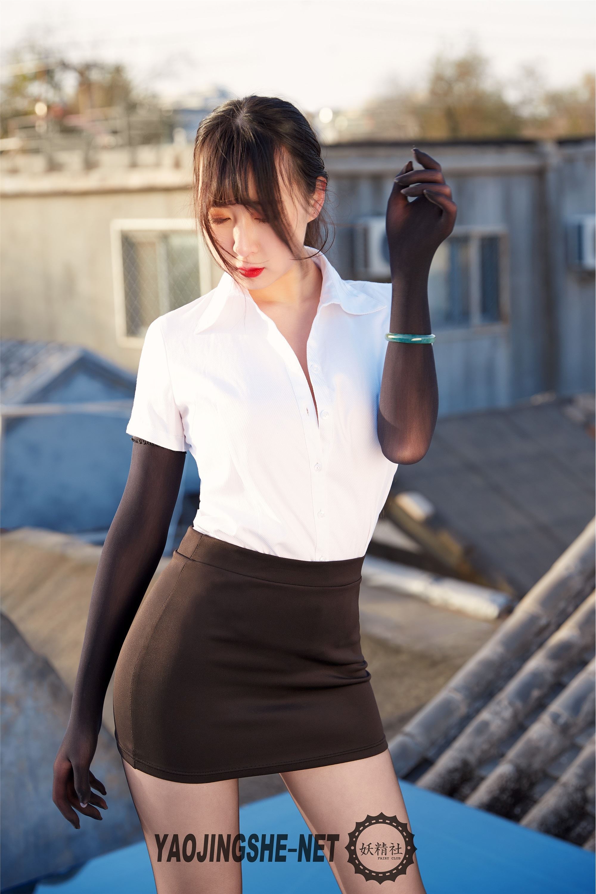 YAOJINGSHE 妖精社 V1905《焦艺-禁锢在屋檐下》